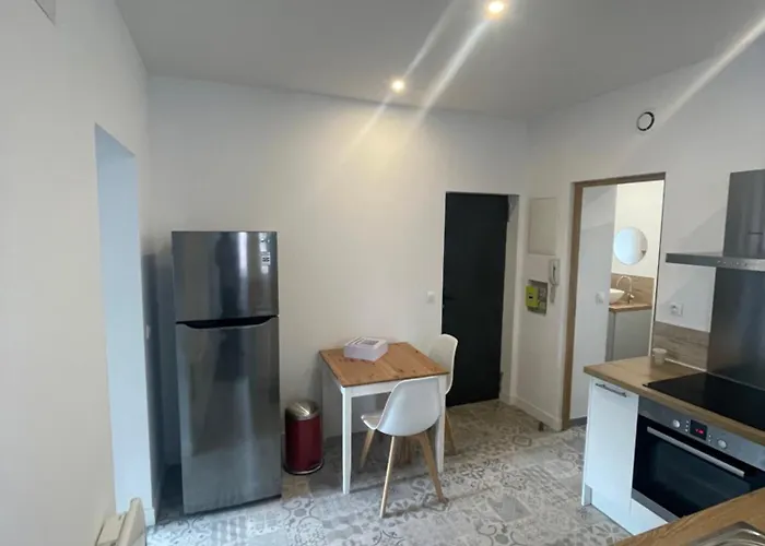 Sejourner Chez Mina